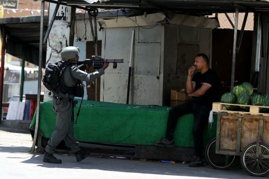 Η Ευρώπη καταδικάζει την «αύξηση βίας των ισραηλινών εποίκων» απέναντι στους Παλαιστίνιους της Δυτικής Όχθης